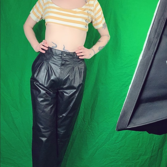 “ Comint “ brand -Made in Argentina- leather pants - Picture 2 of 5